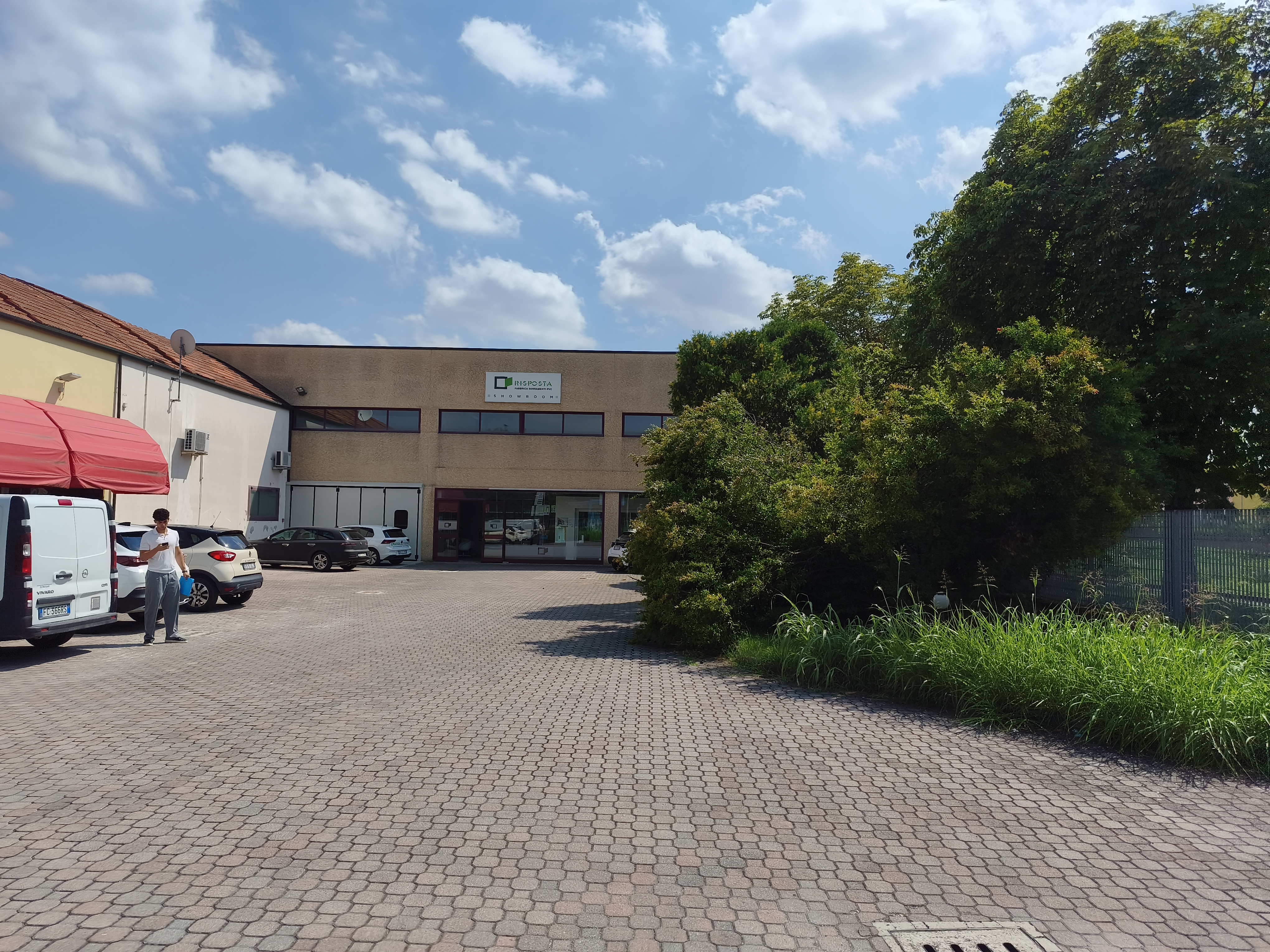 Via Modena 267 – Esterni, ingresso e visibilità – foto 4