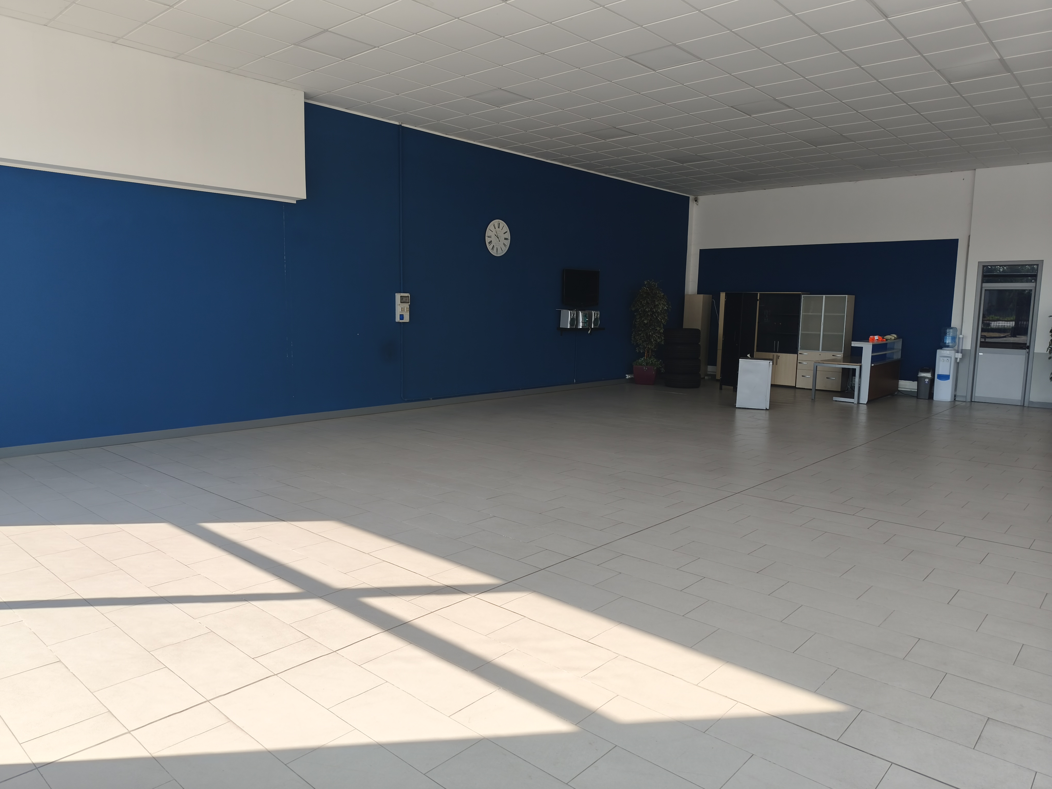 Via Eridano 7 – Showroom e area espositiva – foto 2