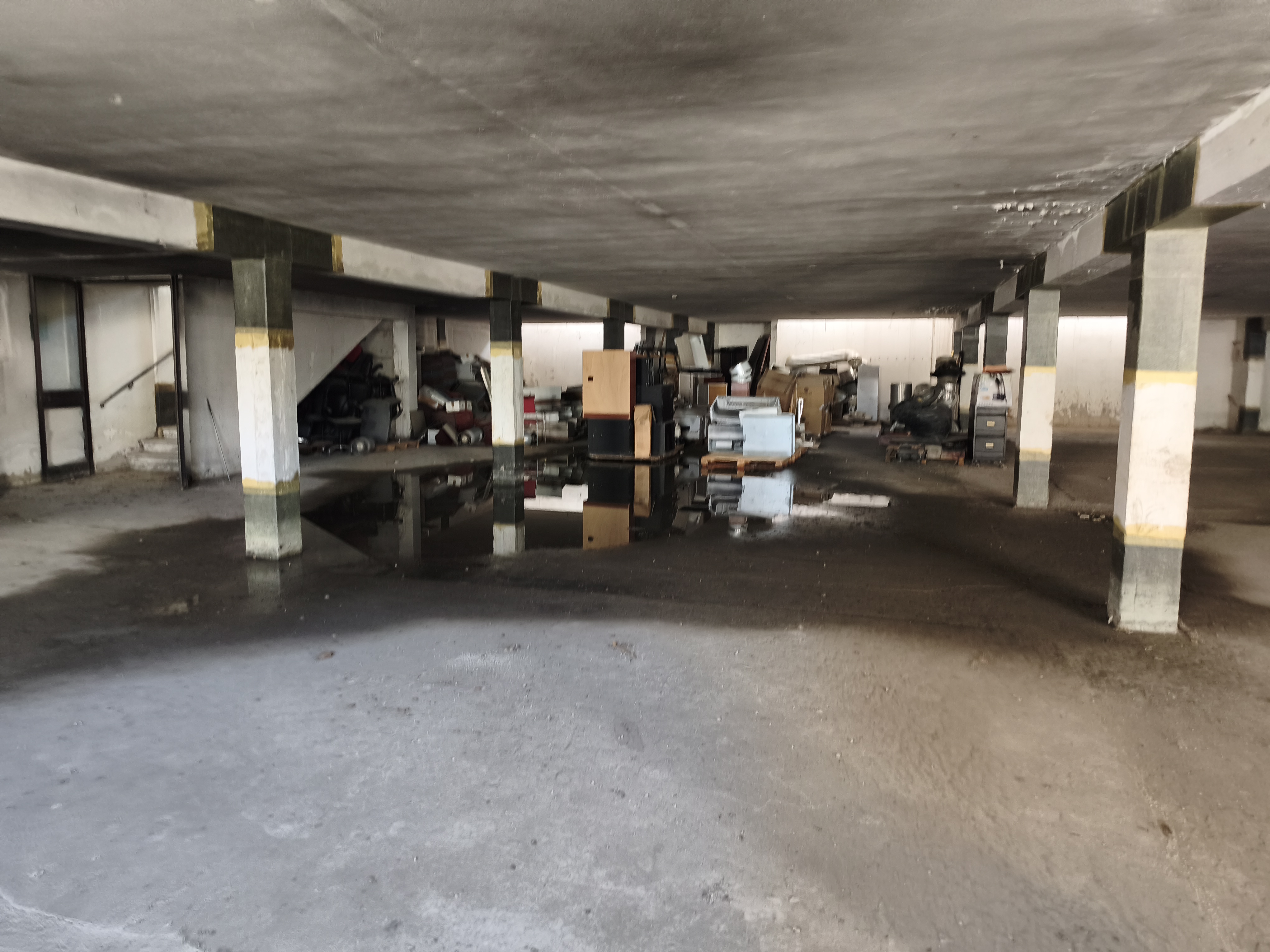 Via Modena 18 – Accesso e seminterrato – foto 7